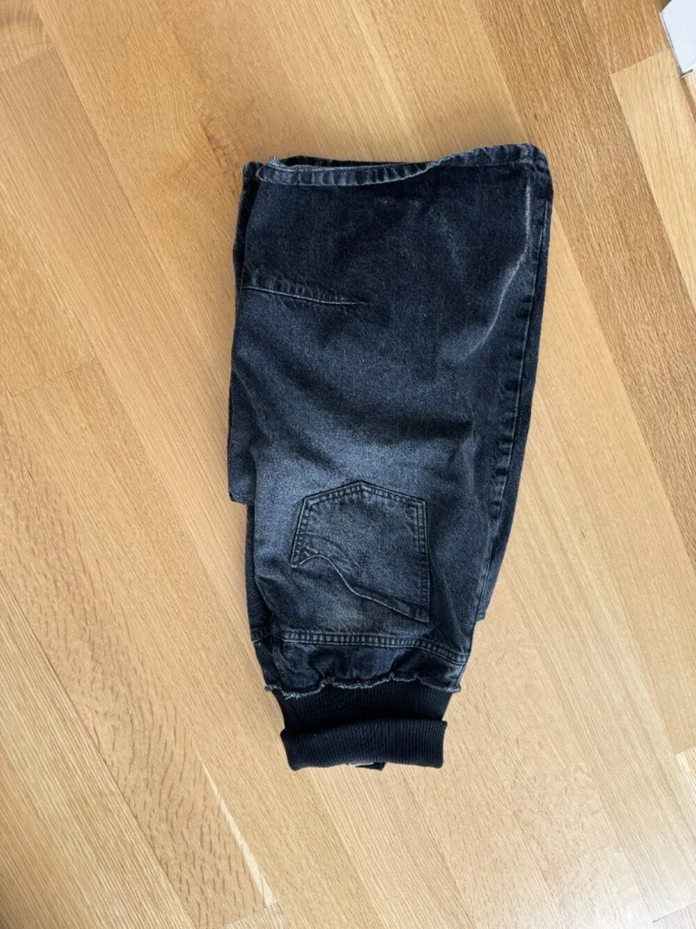 VICE JORT / VINTAGE BLACK